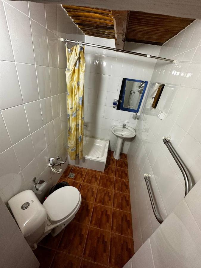 Mekhtar Ambar Hotel Бухара Екстер'єр фото