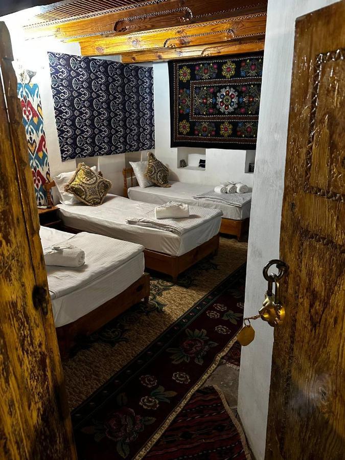 Mekhtar Ambar Hotel Бухара Екстер'єр фото