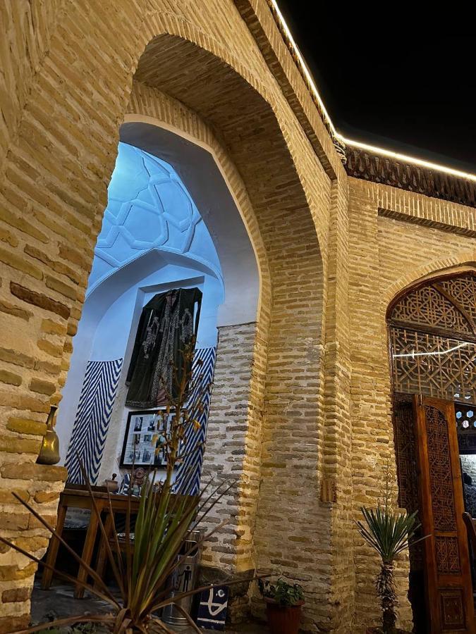 Mekhtar Ambar Hotel Бухара Екстер'єр фото